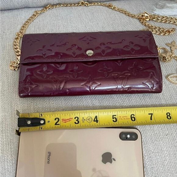 Louis Vuitton Monogram Maroon Crossbody Wallet - Picture 8 of 9